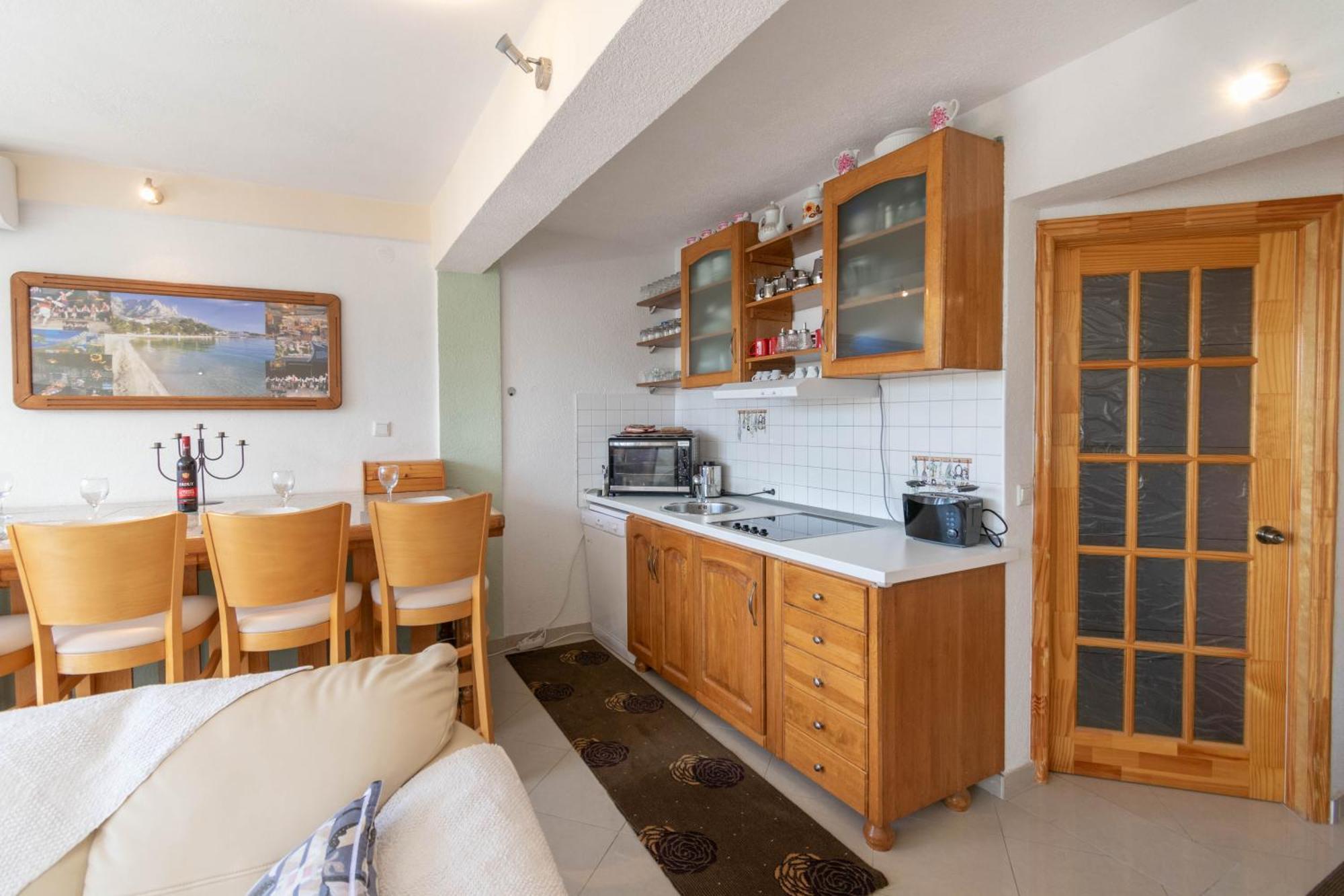 Apartment Kristina Dujmovic Башка-Вода Номер фото