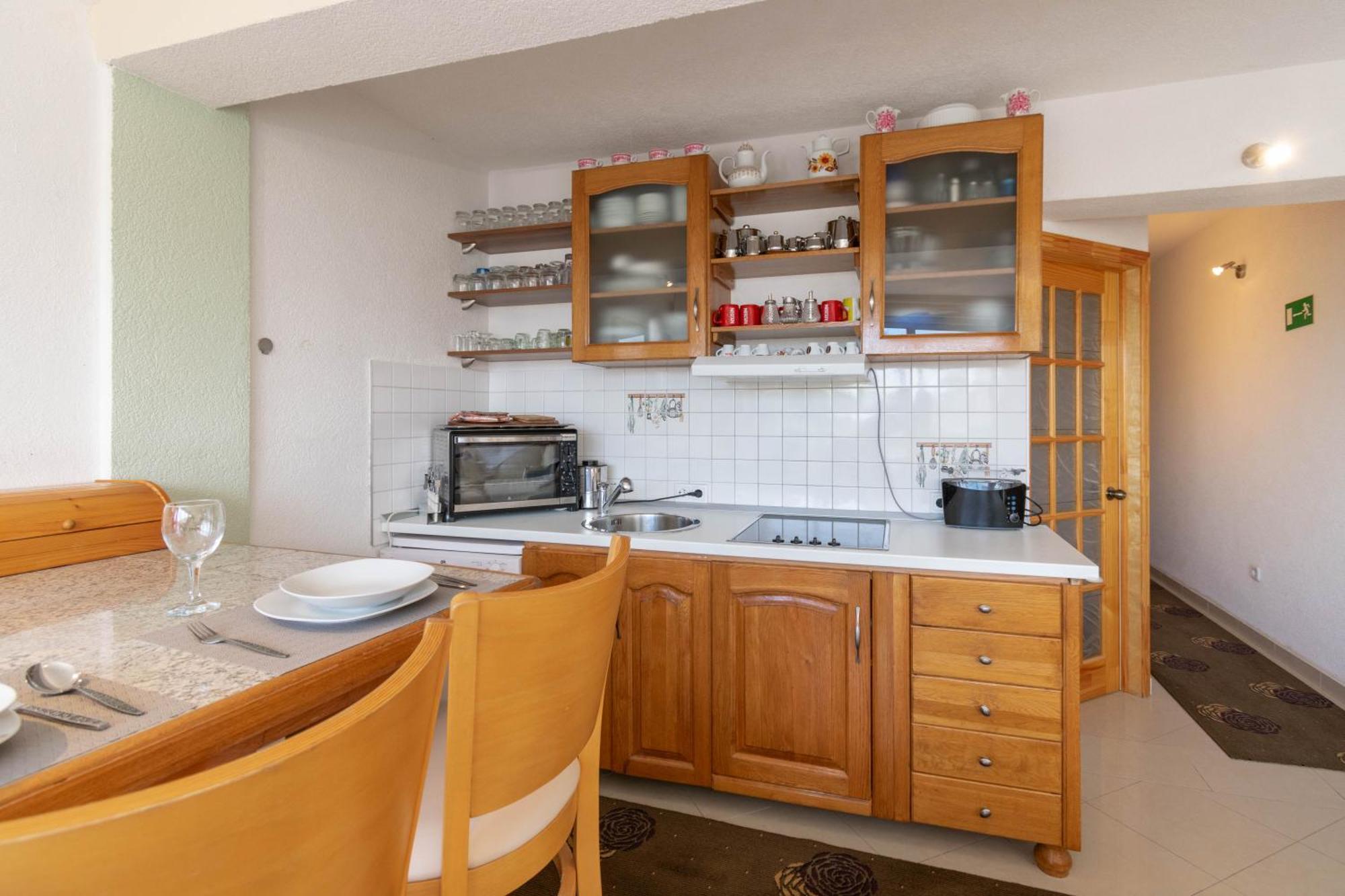 Apartment Kristina Dujmovic Башка-Вода Номер фото
